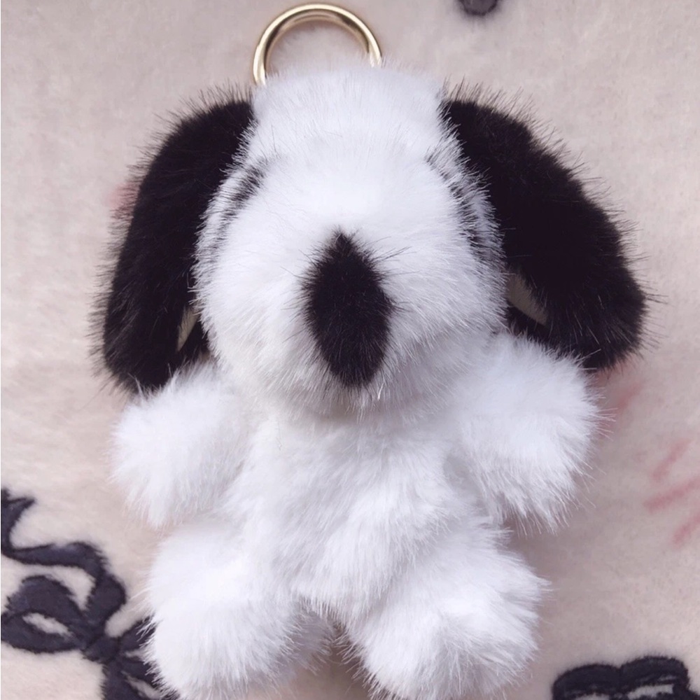Rabbit Fur and Leather Kawaii Snoopy Bunny Rabbit Plush Keyring Charm 🐶🐰🖤🤍